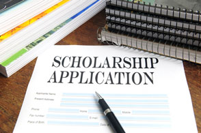 Foundation Scholarship: Applications now available for Spring Term