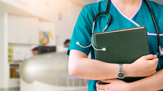Memfasilitasi Pendidikan Klinis dalam Pendidikan Profesi Kedokteran dan Kesehatan